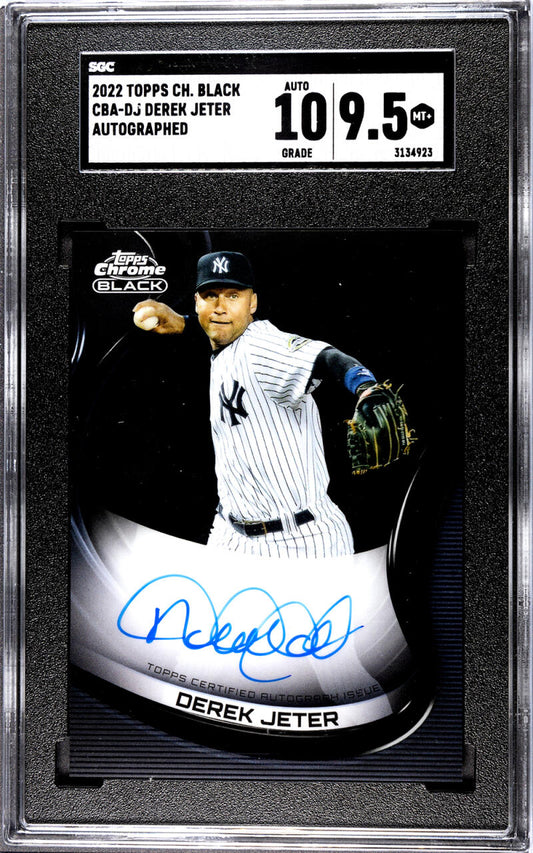 2022 Topps Chrome Black #CBA-DJ Derek Jeter SGC 9.5 MINT+ Auto New York Yankees Baseball Card Image 1