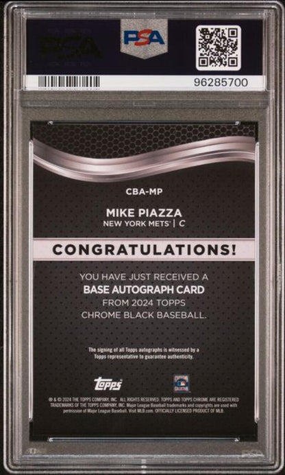 Back side of a PSA-graded Topps Chrome Black Mike Piazza autograph baseball card