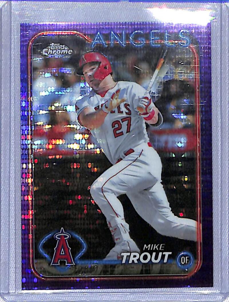 Chrome Refractor Sonar baseball card of Mike Trout batting in Los Angeles Angels jersey #27