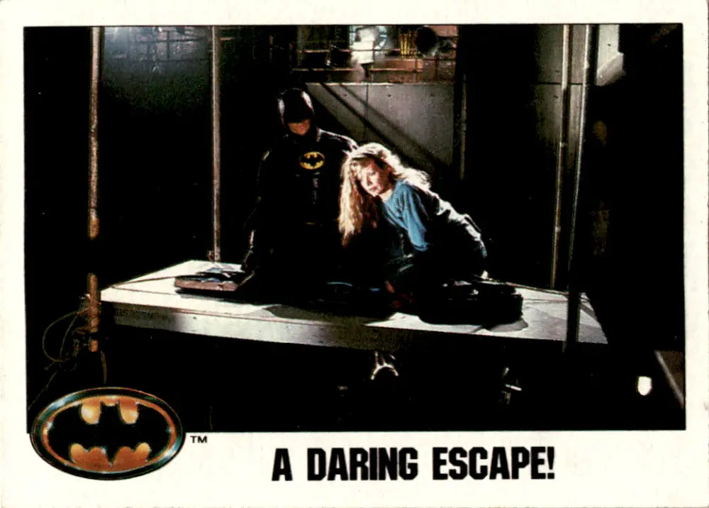 1989 Topps Batman #76 A Daring Escape! NM Near Mint