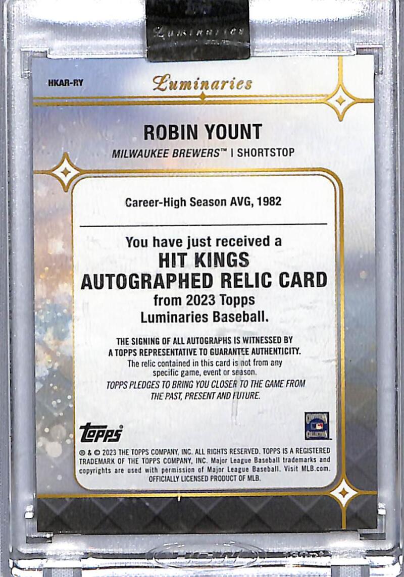 2023 Topps Luminaries #HKARRY Robin Yount NM-MT MEM Auto 1/3 Milwaukee Brewers Baseball Card  Image 2