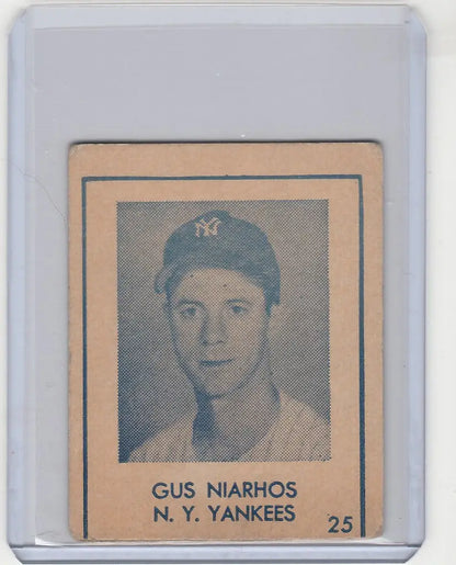 1948 R346 Blue Tint #25 Gus Niarhos New York Yankees baseball card headshot image