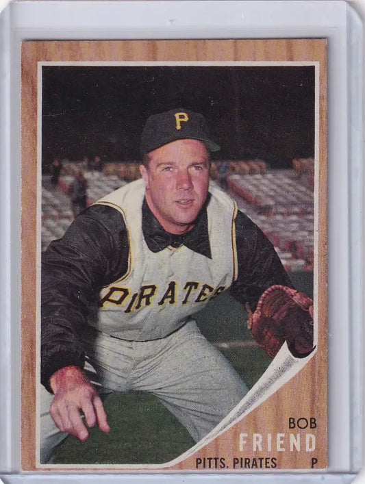 1962 Topps #520 Bob Friend baseball card featuring Pittsburgh Pirates pitcher Bob Friend