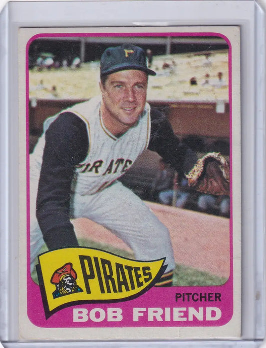 Bob Friend 1965 Topps Baseball card of Pittsburgh Pirates pitcher on the field