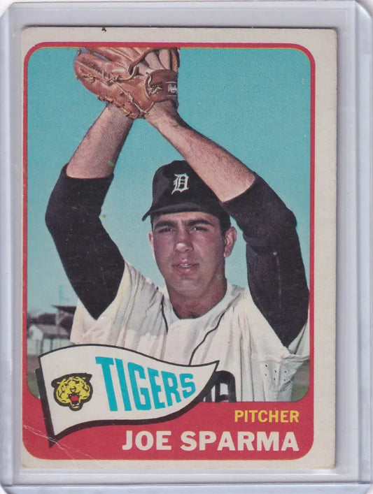 1965 Topps Baseball card of Joe Sparma in a throwing stance for Detroit Tigers