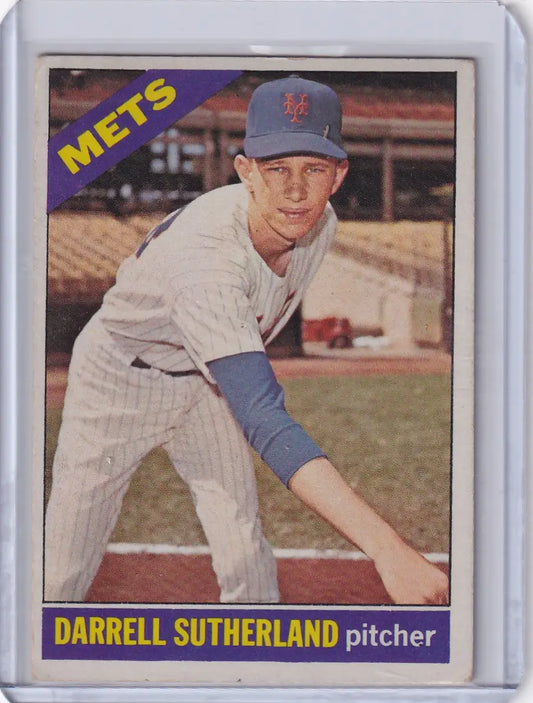 Baseball card of Darrell Sutherland pitching for the New York Mets in Topps Baseball