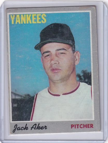 Topps Baseball card of Jack Aker, New York Yankees pitcher, 1970 series