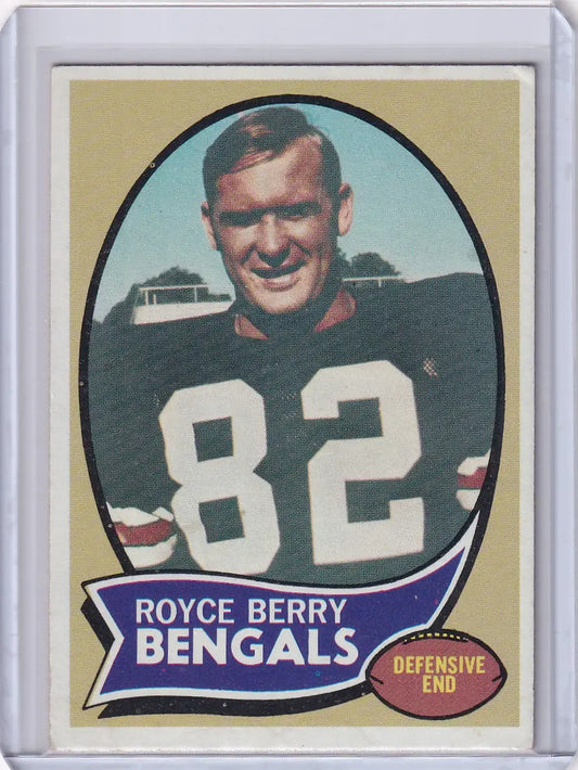 Vintage Topps Football trading card of Royce Berry, #82 for Cincinnati Bengals