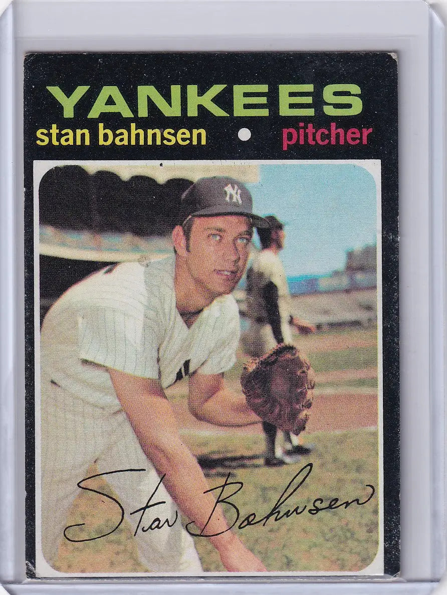 1971 Topps Baseball card of Stan Bahnsen, New York Yankees pitcher in white uniform