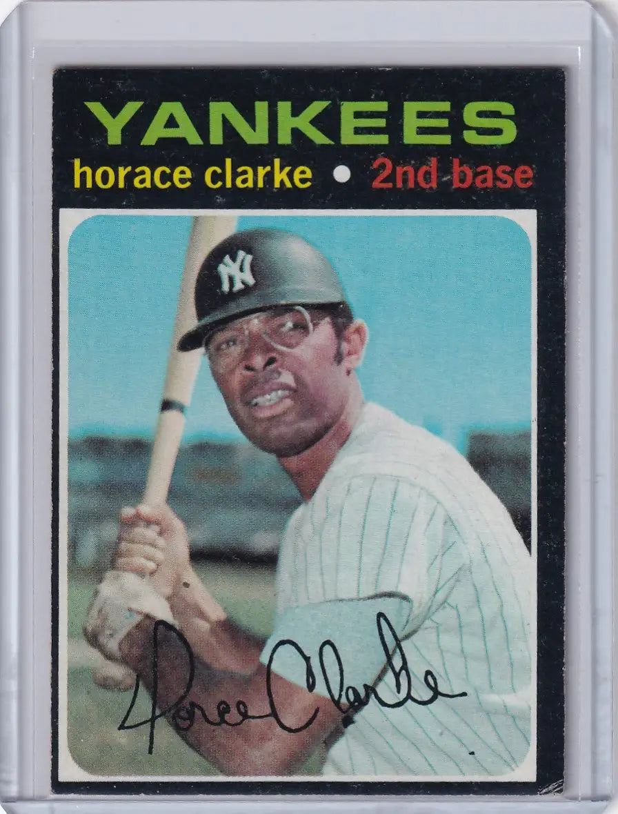 1971 Topps Baseball card of Horace Clarke, New York Yankees second baseman in pinstripes