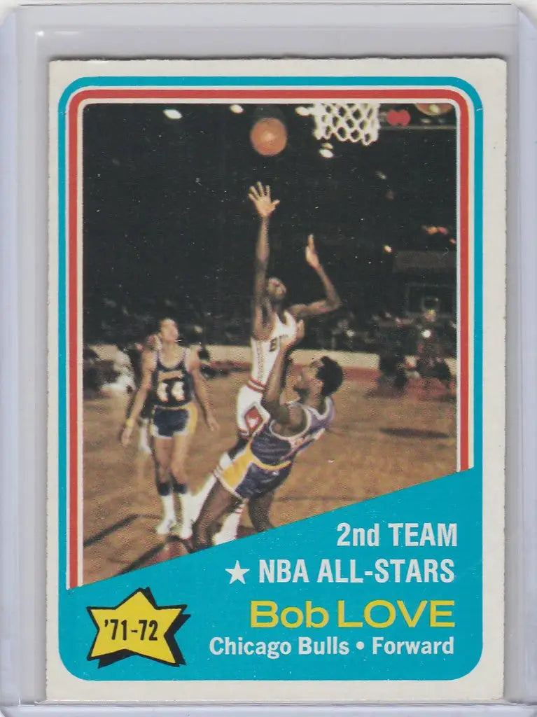 Vintage 1972-73 Topps #166 Bob Love Chicago Bulls trading card in excellent condition