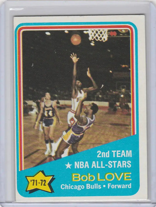 Vintage Bob Love Chicago Bulls trading card 1972-73 Topps #166 EXMT condition