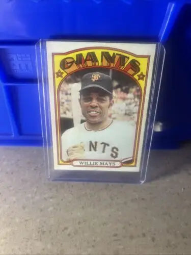 1972 Topps #49 Willie Mays baseball card for collectors of trading cards