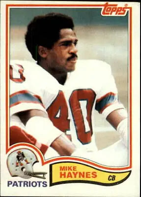 Mike Haynes 1982 Topps #153 New England Patriots NFL football card for collectors