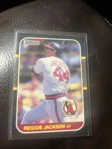 1987 Donruss #210 Reggie Jackson baseball card featuring Los Angeles Angels star