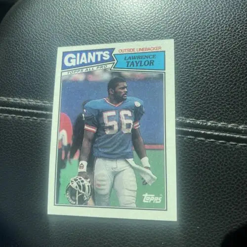 1987 Topps #26 Lawrence Taylor HOF sports trading card collectible display