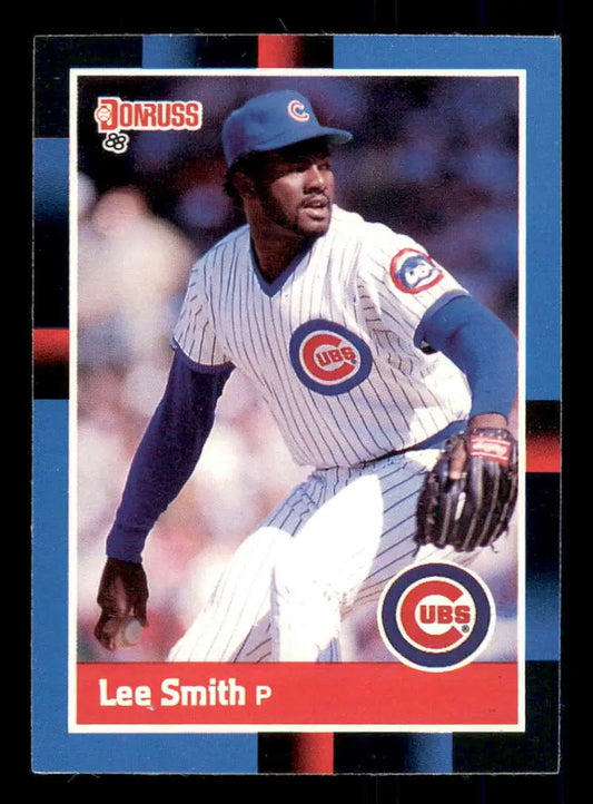 Chicago Cubs 1988 Donruss baseball card of pitcher Lee Smith in pinstriped uniform