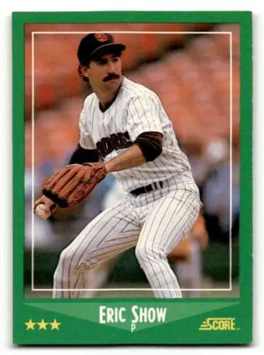 1988 Score #338 Eric Show San Diego Padres baseball card with original gloss condition