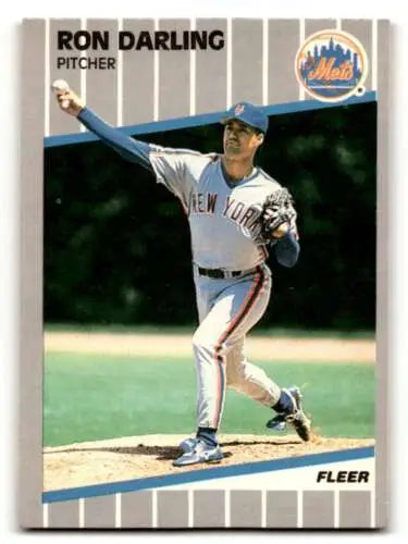 1989 Fleer #32 Ron Darling New York Mets baseball card with original gloss quality