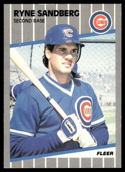 Baseball card of Ryne Sandberg in blue uniform for Chicago Cubs 1989 Fleer #437