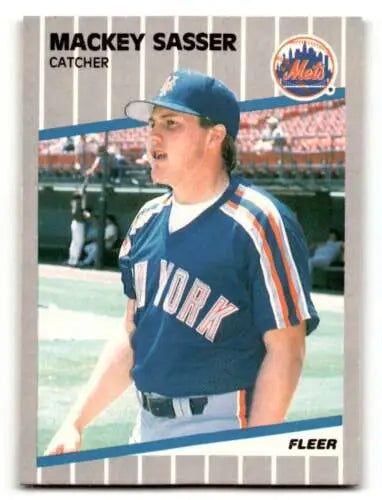 1989 Fleer #48 Mackey Sasser New York Mets Baseball Card with original gloss NM