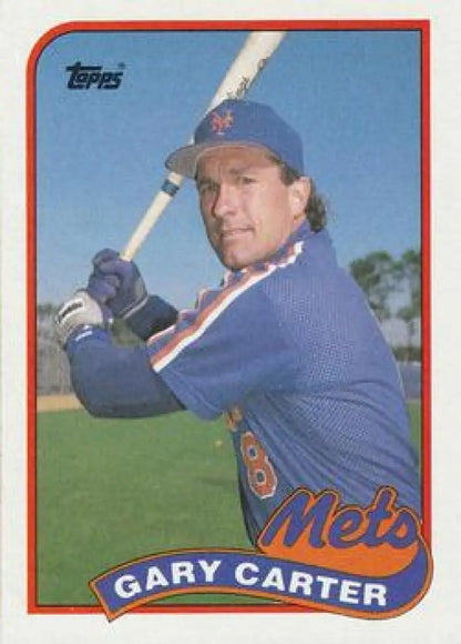 Gary Carter 1989 Topps baseball card featuring New York Mets player in batting stance