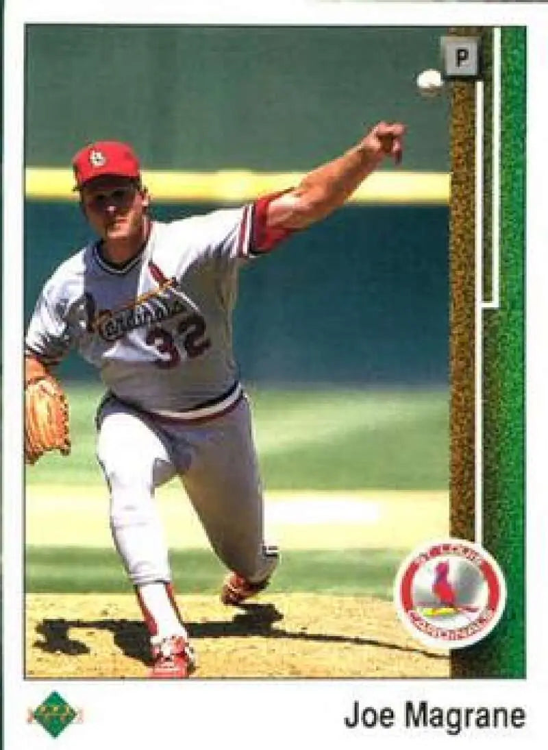 Joe Magrane pitching in Cardinals uniform on 1989 Upper Deck baseball card