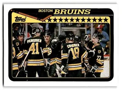 1990-91 Topps #165b Boston Bruins hockey card featuring the iconic team logo