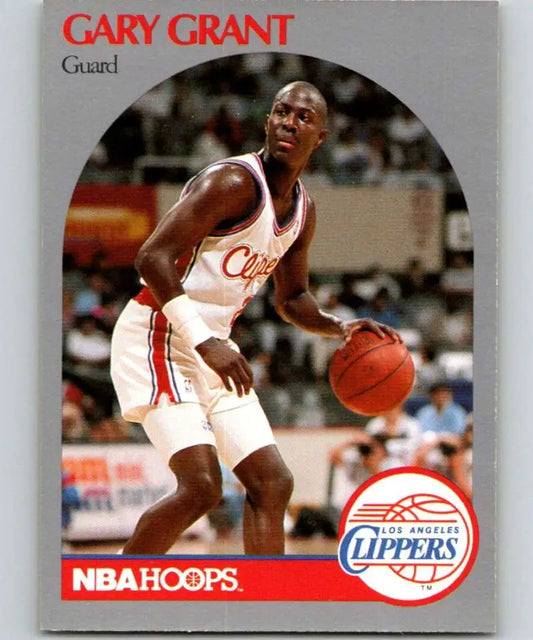 Gary Grant dribbling in Los Angeles Clippers uniform on 1990-91 Hoops basketball card