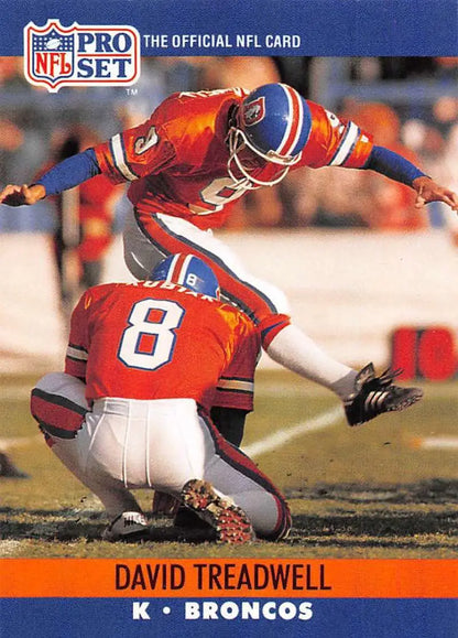 NFL Pro Set trading card of David Treadwell leaping in a Denver Broncos football game