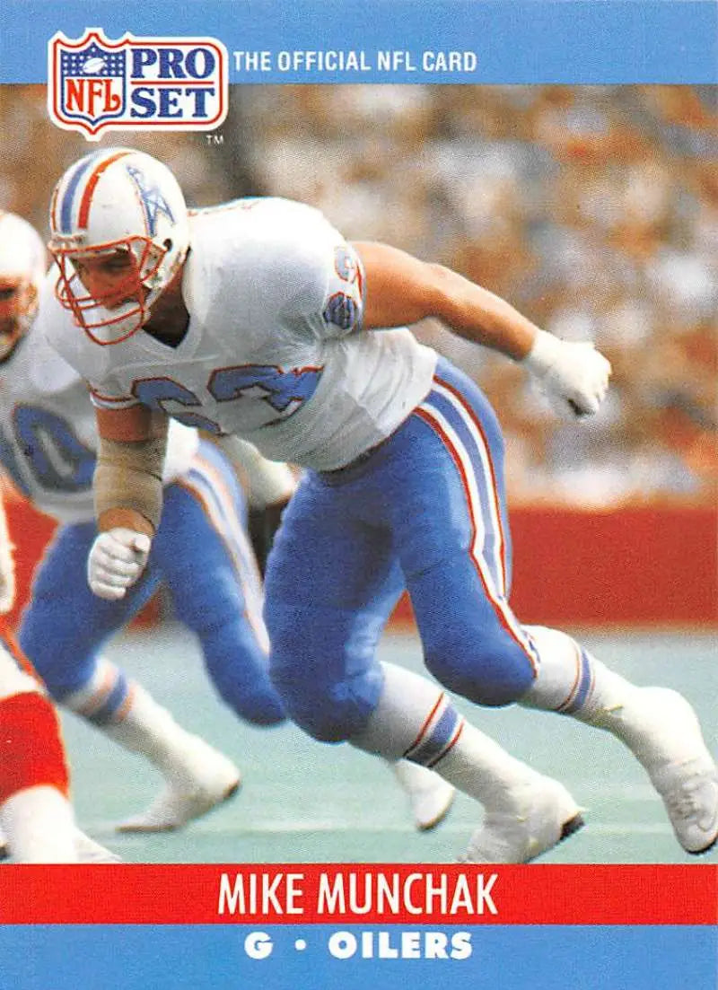 NFL Pro Set trading card of Houston Oilers player Mike Munchak in rushing stance