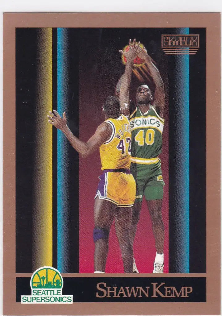 Basketball trading card of Shawn Kemp RC Seattle SuperSonics 1990 Skybox #268