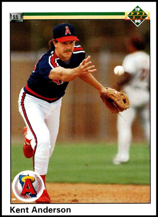 Kent Anderson fielding a ground ball in Angels uniform on California Angels baseball card