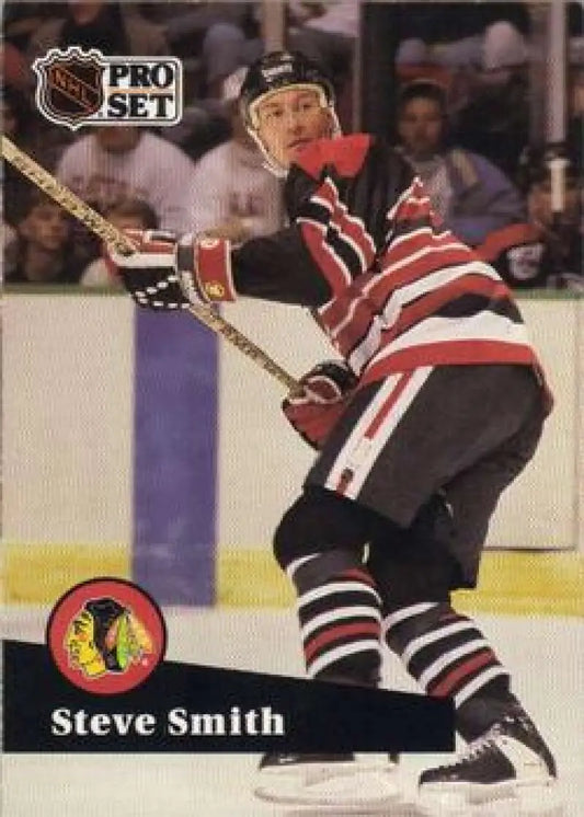 Hockey player Steve Smith in Chicago Blackhawks uniform on 1991-92 Pro Set hockey card