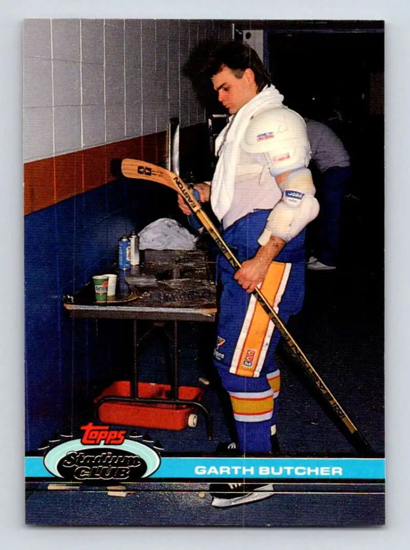 Hockey trading card of Garth Butcher, Topps Stadium Club, St. Louis Blues uniform