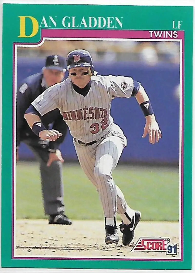 Dan Gladden running on the field on a 1991 Score Minnesota Twins baseball card