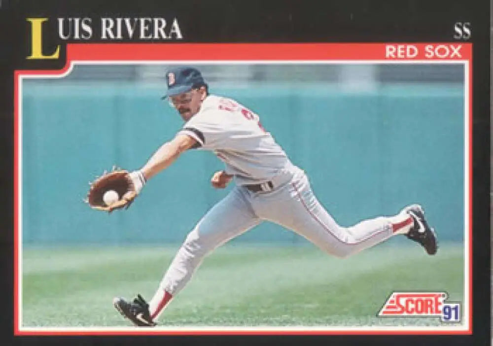 Luis Rivera making a diving catch on his 1991 Score baseball card for Red Sox