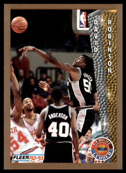 David Robinson action shot on 1992 Fleer #244 San Antonio Spurs basketball card