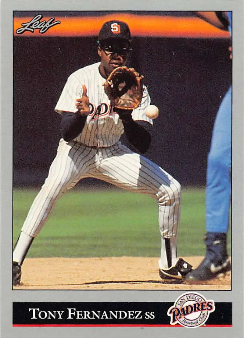 Baseball card of Tony Fernandez in fielding stance for the San Diego Padres