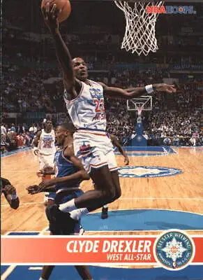 Clyde Drexler soaring in mid-air for the Portland Trail Blazers 1994-95 Hoops card