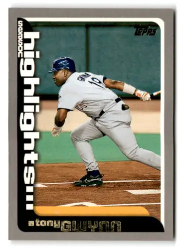 Tony Gwynn 2000 Topps #459 baseball card in Near Mint condition with original gloss