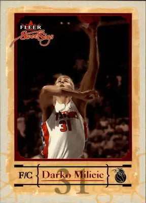 2004-05 Fleer Sweet Sigs #62 Darko Milicic Detroit Pistons NBA basketball card