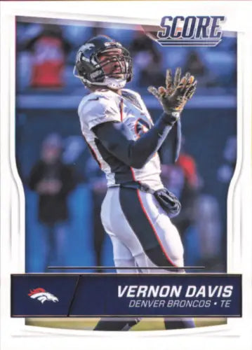 Vernon Davis Denver Broncos football trading card catching a pass in action