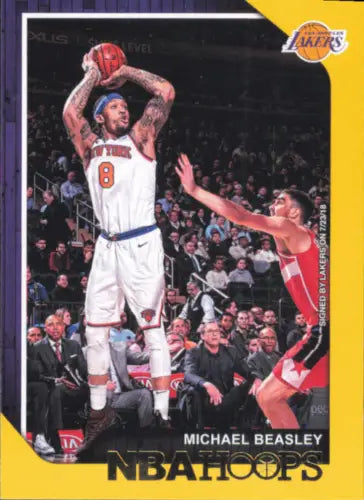 2018-19 Hoops Yellow #38 Michael Beasley New York Knicks Basketball Card NM-MT