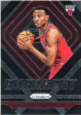 2018-19 Panini Prizm Emergent Wendell Carter Jr. Chicago Bulls basketball card