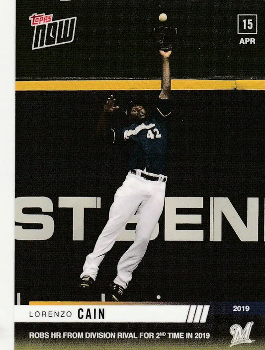 Lorenzo Cain robs a home run while leaping against a dark wall in 2019 TOPPS NOW card