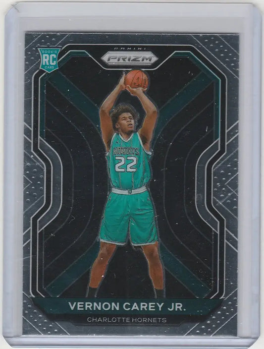 Basketball trading card of Vernon Carey in Charlotte Hornets uniform from Panini Prizm