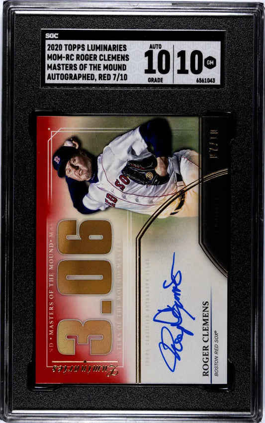 Graded Roger Clemens Red Sox autograph card from Topps Luminaries Masters of the Mound