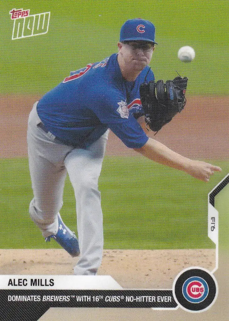 Alec Mills pitching for the Chicago Cubs in the 2020 TOPPS NOW #261 card