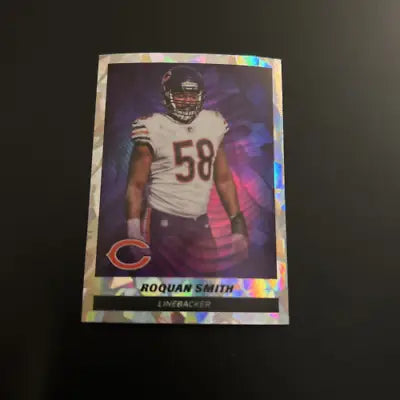 Roquan Smith Star Foil football card from 2021 Panini Stickers NFL collection